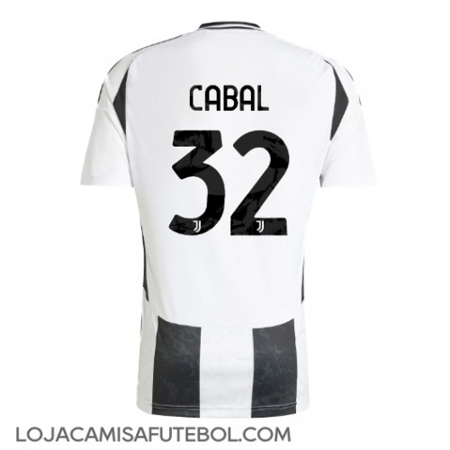 Camisa de Futebol Juventus Juan Cabal #32 Equipamento Principal 2024-25 Manga Curta